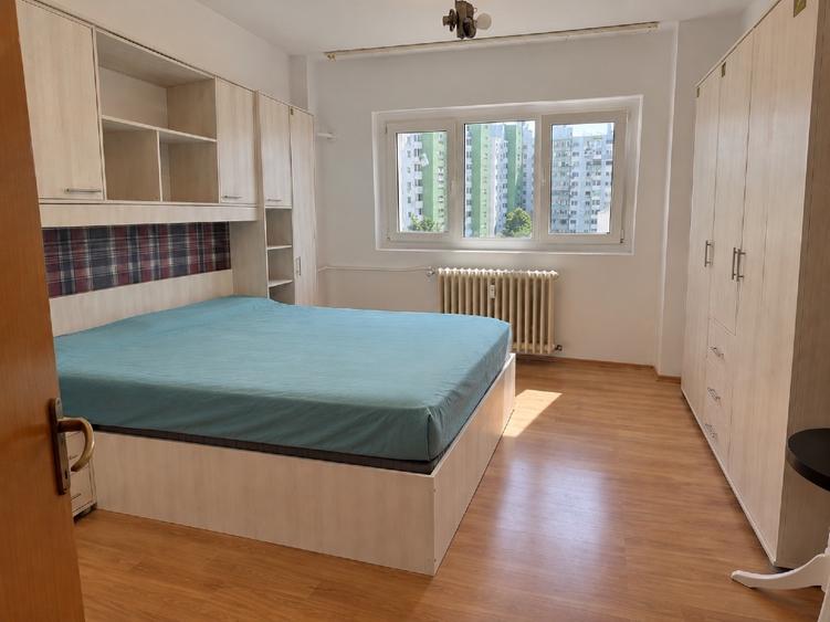 Apartament de închiriat – prima închiriere, bloc proaspăt reabilitat, luminos, v