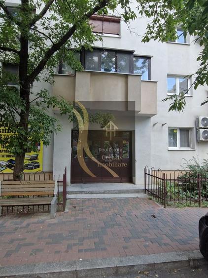 Apartament 3 camere mall vitan