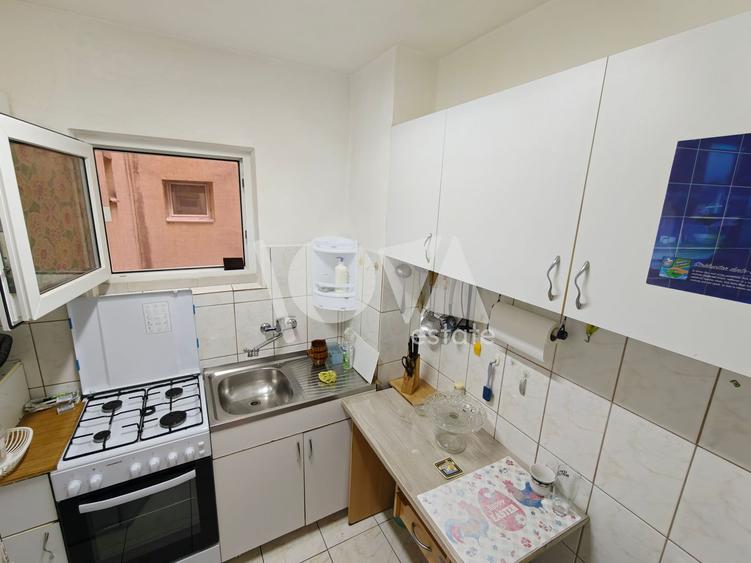 De vânzare: apartament 3 camere, metrou - Nicolae Grigorescu