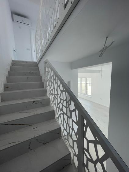Casa Individuala Cuplata zona centrala