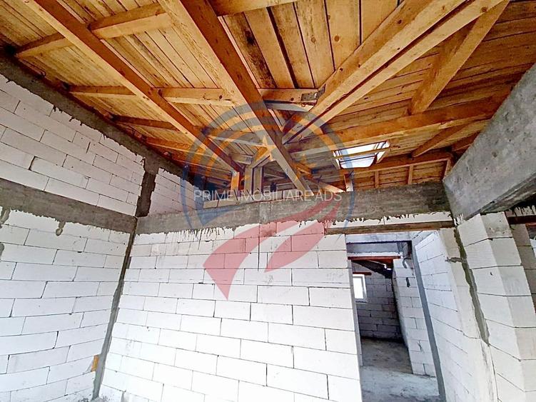 Vilă cu 5 camere de vânzare în zona Damila - 15