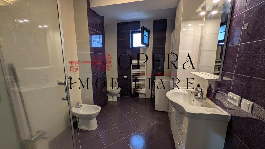 Apartament 3 camere, decomandat, de vanzare, zona CUG