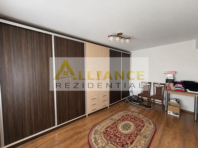 CASA INSIRUITA DE CAPAT | 5 CAMERE | 3 BAI | 120 MP I Curte 65 mp