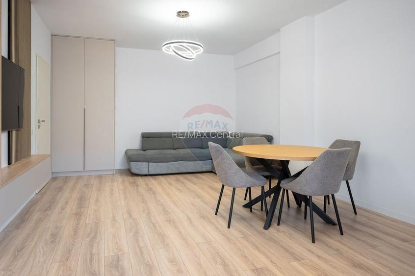 Apartament cu 2 camere de închiriat + parcare subterană în Tractorul - 6