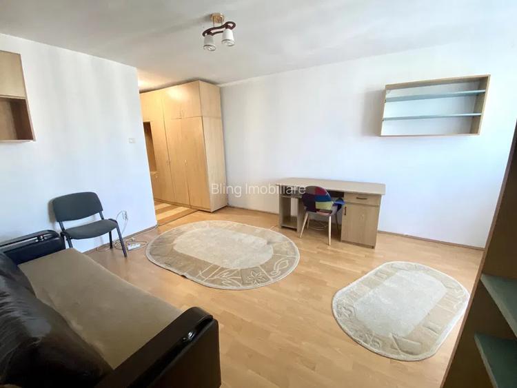 Garsoniera, 32mp, balcon, etaj intermediar, zona Detunata - 2