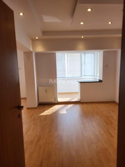 Vânzare duplex 4 camere Bulevardul Decebal - 3