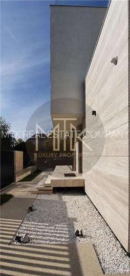 Exclusiv | Vila cu piscina lux -Baneasa I 5 Locuri de parcare - 34