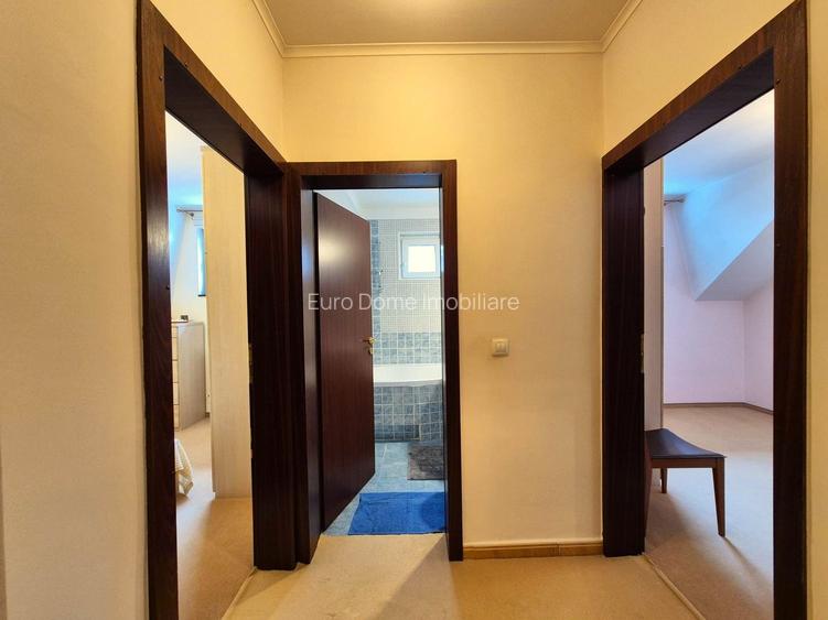 Comision 0 - Apartament în vilă, spațios, priveliște spre cabana Postăvaru - 24