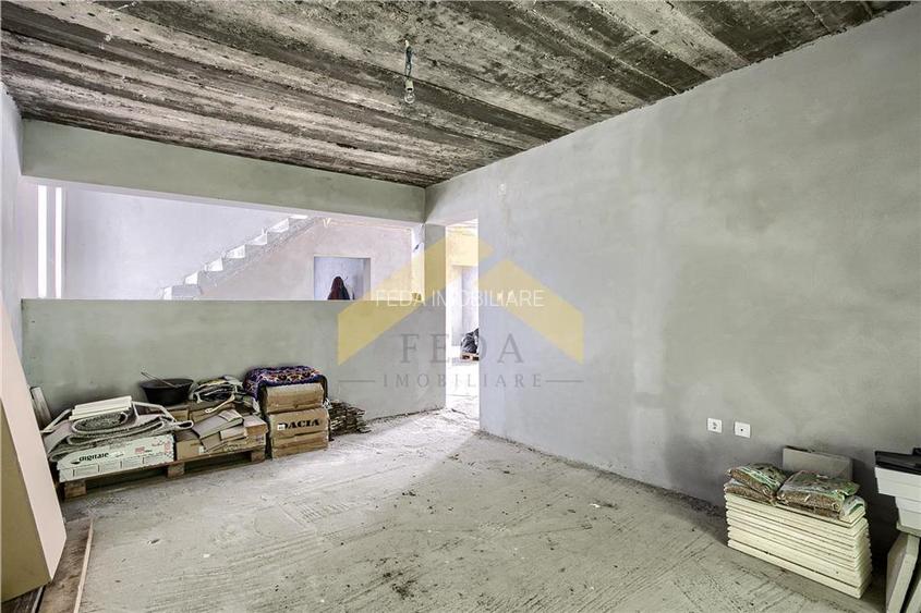 Casa noua de vanzare orasul Ineu - 40