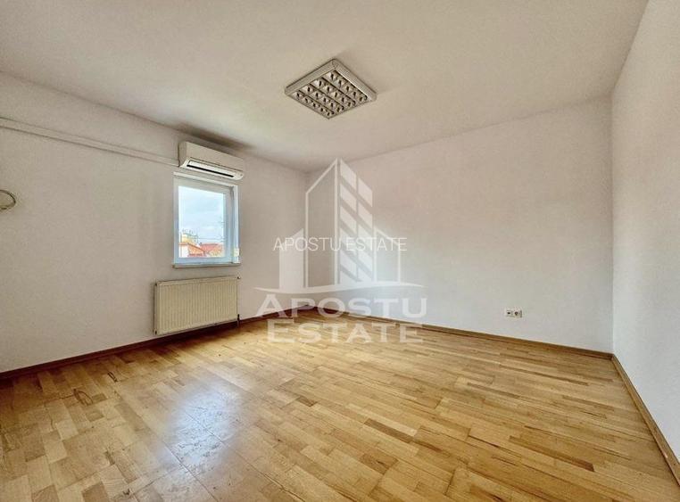 Casa individuală 7 camere, Centrala proprie , semimobilata , Balcescu - 6