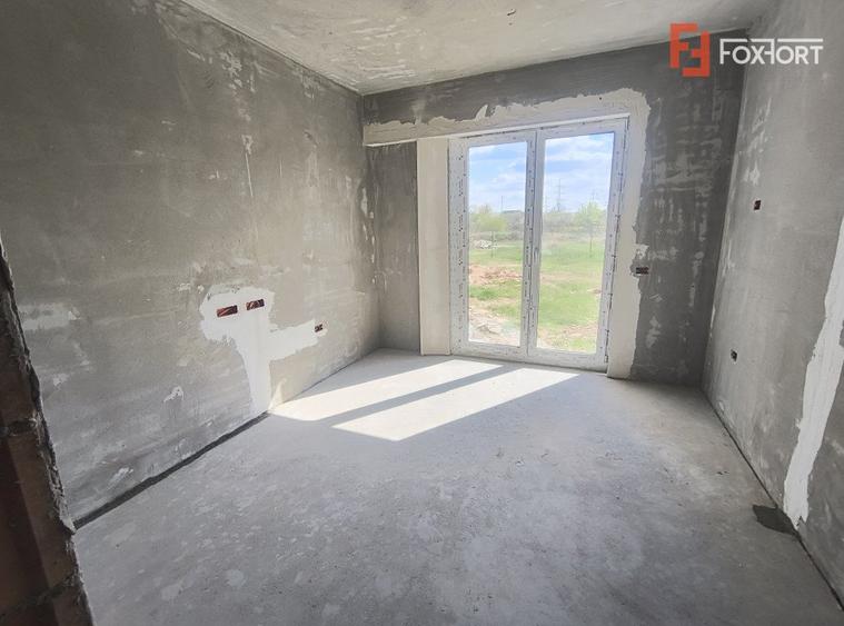 COMISION 0% Apartament cu 3 camere, zona Plopi