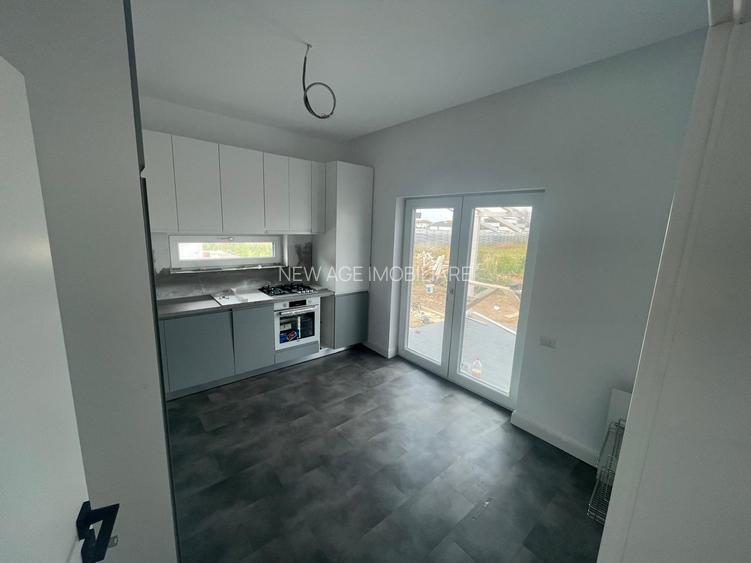 Casa cocheta, P+Pod, 4 camere, teren 500 m.p., toate utilitatile, comision 0% - 27