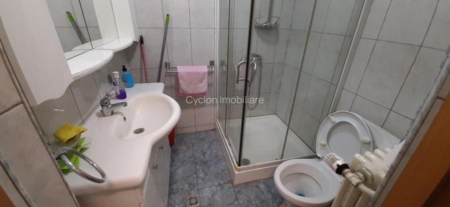 Apartament 3 cam sau spatiu comercial  stradal Sos Stefan cel Mare sector 2 - 7