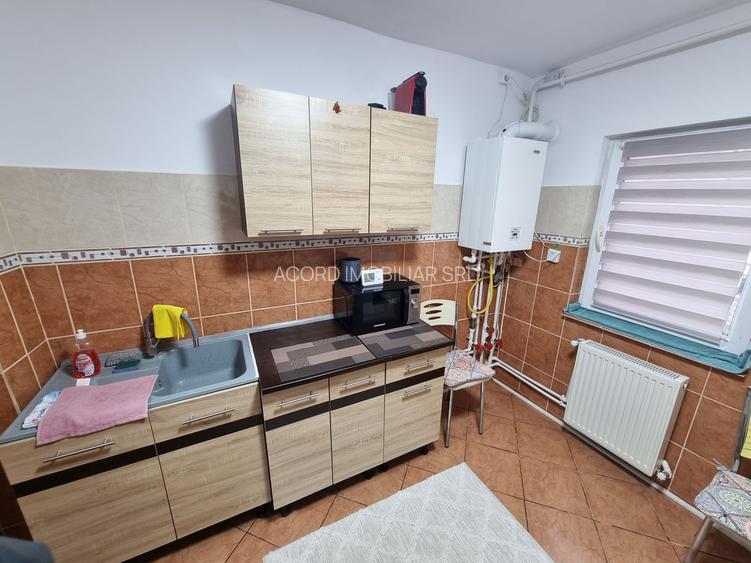 Inel 2 scoala 39-apartament 4 camere la cheie - 3