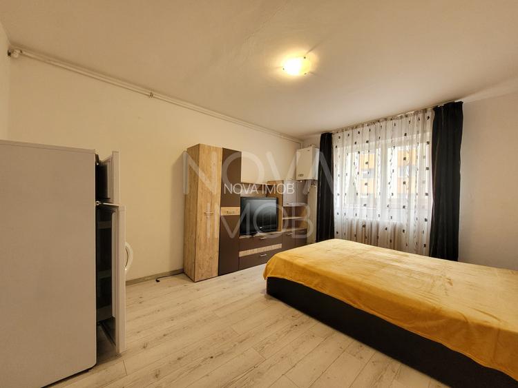 Garsoniera de inchiriat. Str. Vasile Aaron - 2