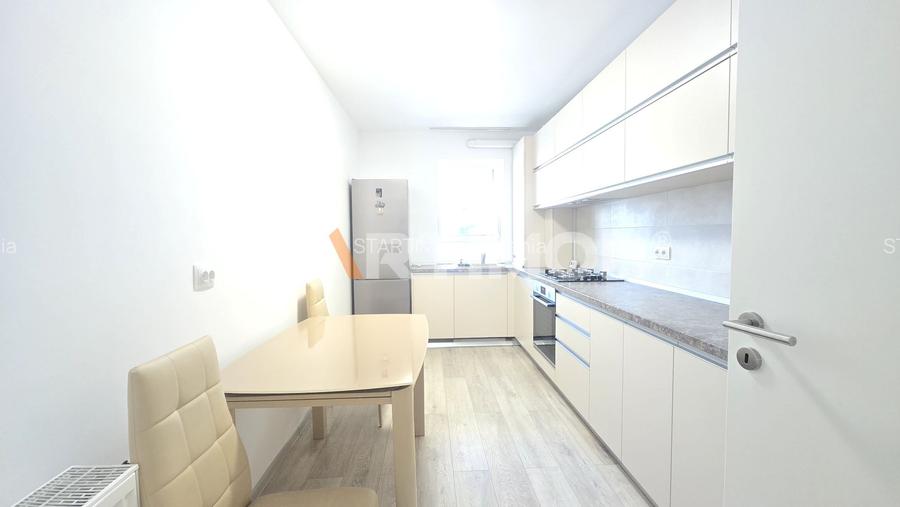 Apartament 3 camere cu boxa si parcare zona Coresi - 6