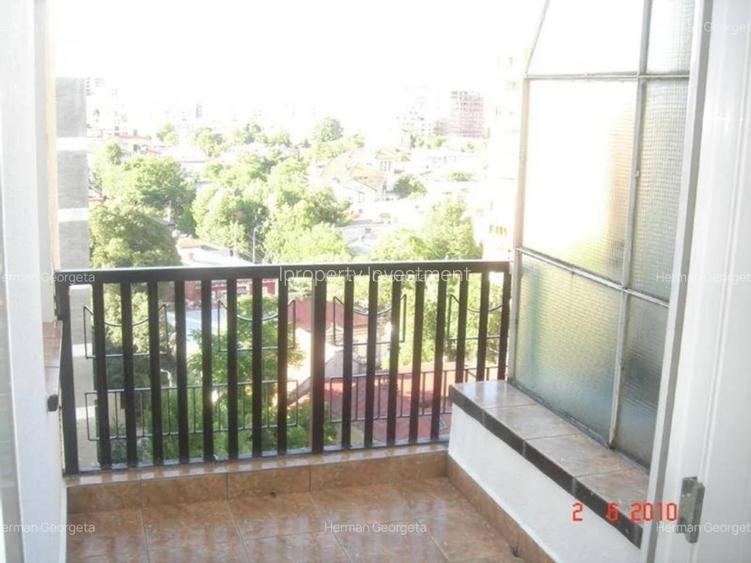 Bd Unirii, Alba Iulia | Duplex 4 Camere pentru birouri | 2 Terase - 6