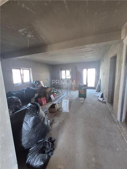 Vila individuala  - suprafata de 180mp utili -  toate utilitatile - se vinde la - 8