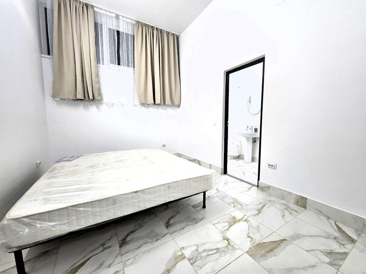 Proprietate deosebita / apartament 4 camere / Neptun / renovat / comision 0% - 6