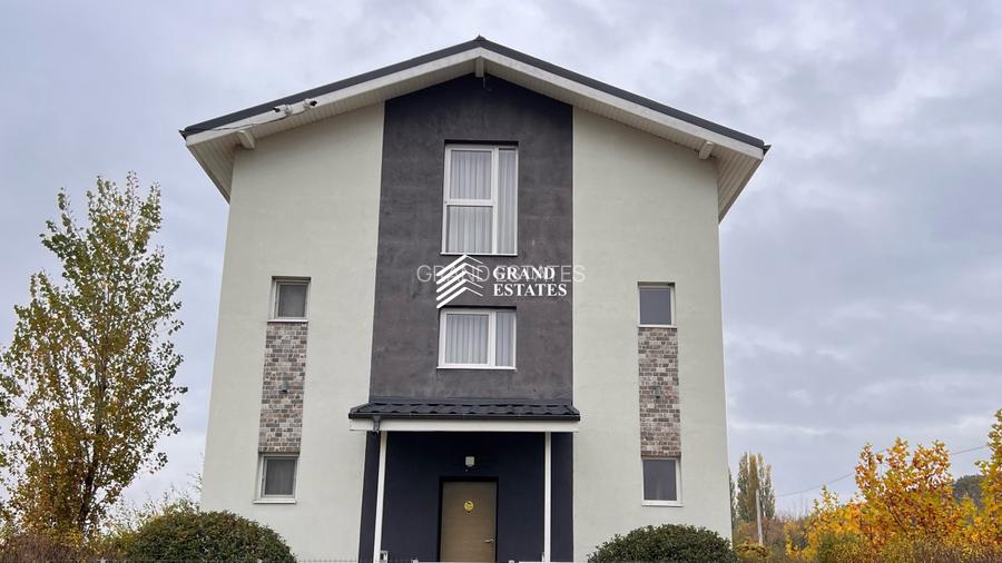 Vila 5 camere in City Gardens I Complet mobilata si utilata I curte 330mp  - 18