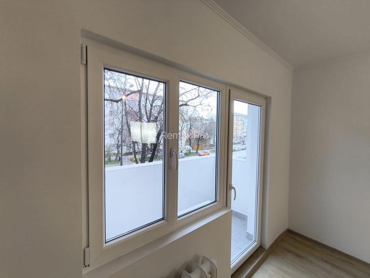 Apartament 3 camere, renovat recent, etaj 1 în Dâmbovița - 7