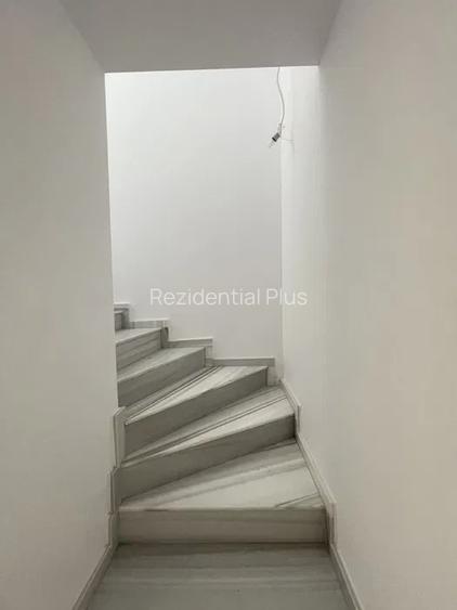 Vila/ 5 camere/175 mpu/ 400mp Teren/ Ispirescu/  - 12