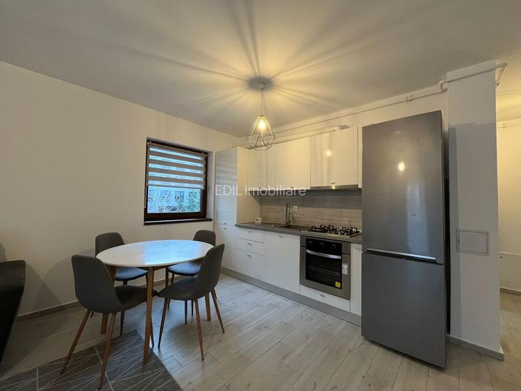 Apartament de închiriat, 2 camere, 60 mp, Europa Luminia - 2
