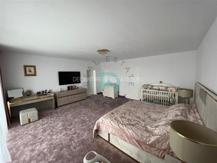 Casa spatioasa , intrare Izvor, Brasov - 32