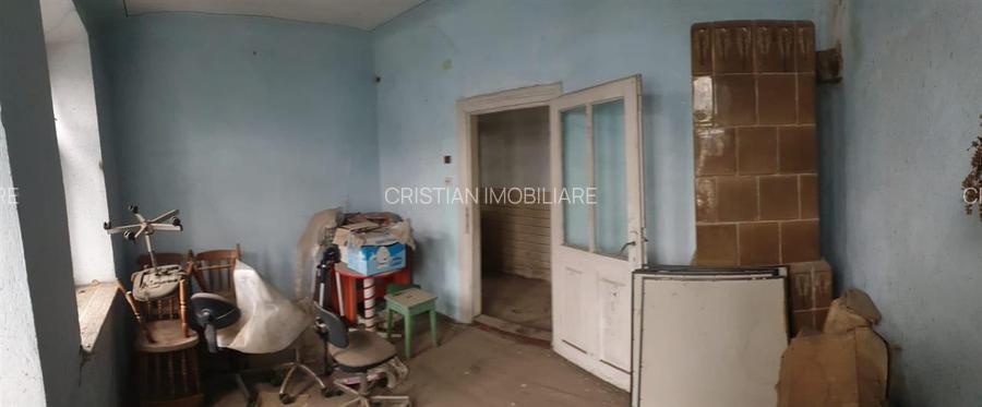 Casa Boiereasca D+P+1 Centru Hotel Traian, teren=570mp front stradal 12 m - 9