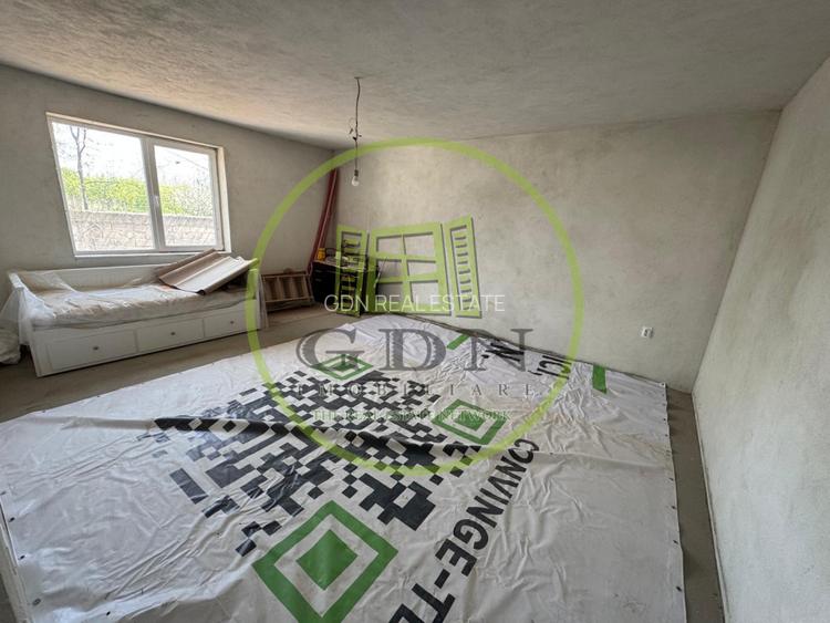Casă S+P+M, 1062 mp teren, 170 mp utili, Ghercești, zona DEx - 8