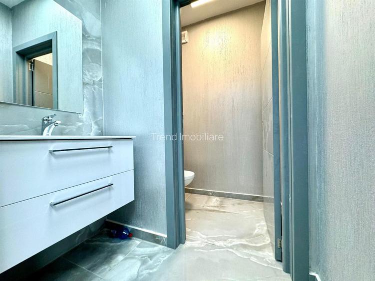 Spatiu cu Acces Public300 MP 6 Parcari Open Space Zona Pod IRA - 6