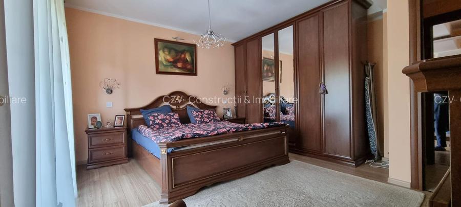 Vila la cheie cu grădină- sector 5 - 13