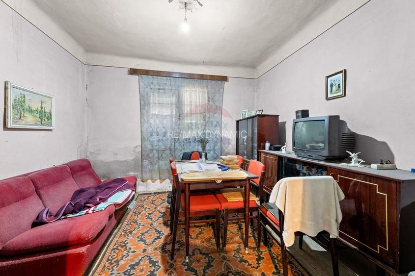 Casa cu teren 454 mp - zona Uta - 5