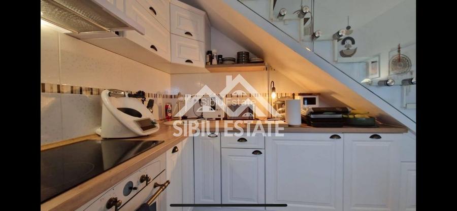 Casa moderna, de inchiriat, cu 3 camere, 2 bai, terasa - 12