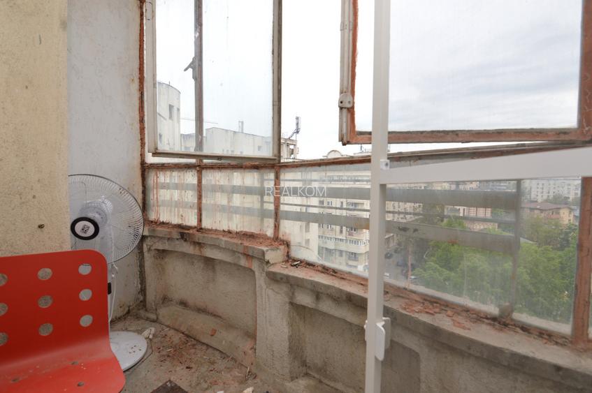 VANZARE APARTAMENT 3 CAMERE B.DUL LIBERTATII - PARLAMENT – IZVOR- COMISION 0 % - 38