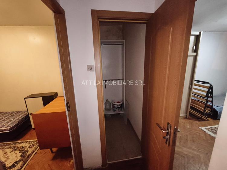 Sagului- Piata Doina 3 camere 400 euro - 9
