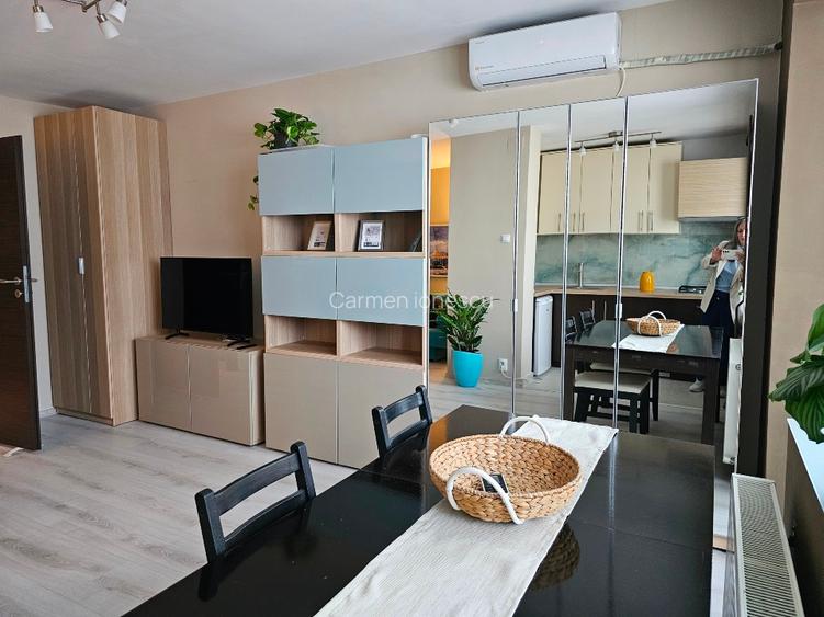 Garsoniera open-space Dristor McDonald's langa metrou - 2