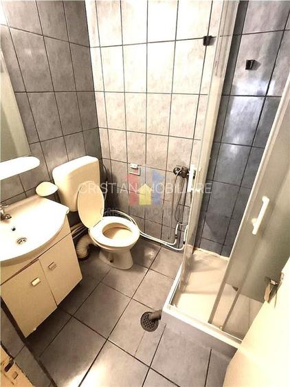 Casa 5 camere Pretabila 2 Familii, teren 176 mp, Bld Dorobantilor - 15