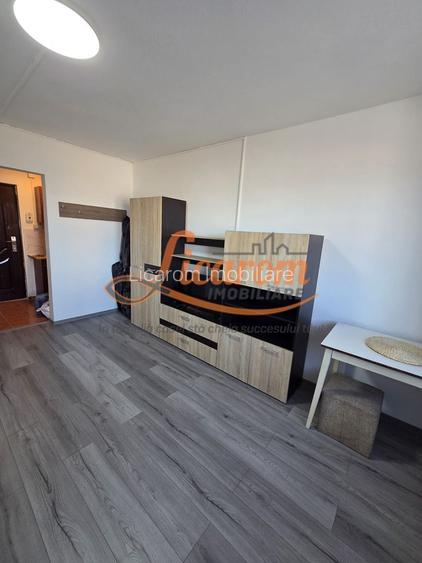 Garsoniera 22 mp,transformata din camera de camin,recent renovata. - 2