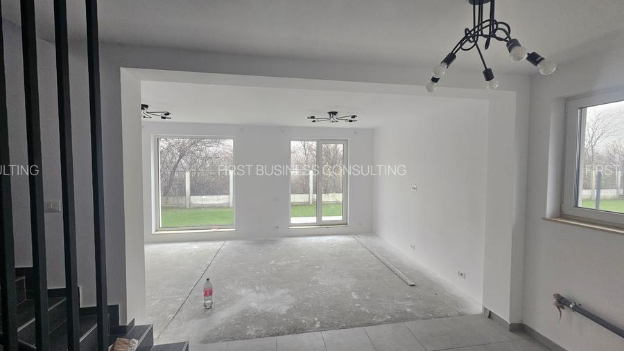 VILE P+1, 4 camere+Teren 210 mp.zona Otopeni-DIRECT DEZVOLTATOR-COMISION 0% - 11