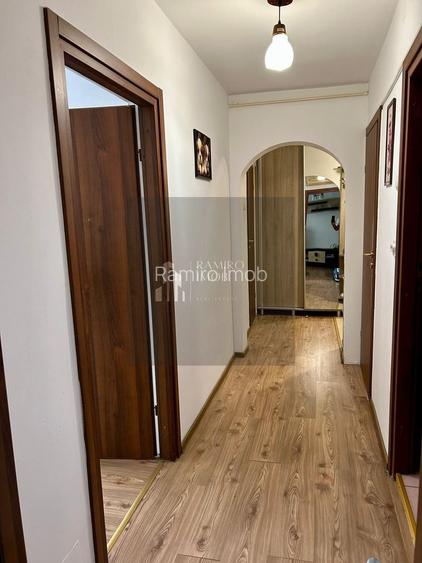 Apartament 2 camere decomandat 59 mp Sector 4 - 4