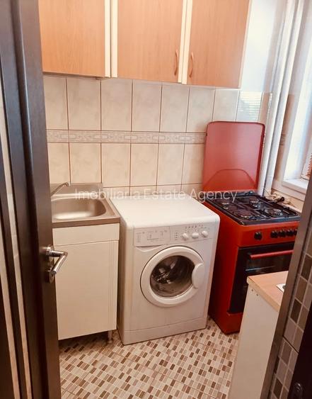 Garsoniera Dristor - metrou, stradal, mobilată si utilată complet, libera - 4