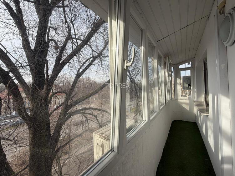 3 camere 2 bai etaj 3 apartament renovat recent, proprietar - 12