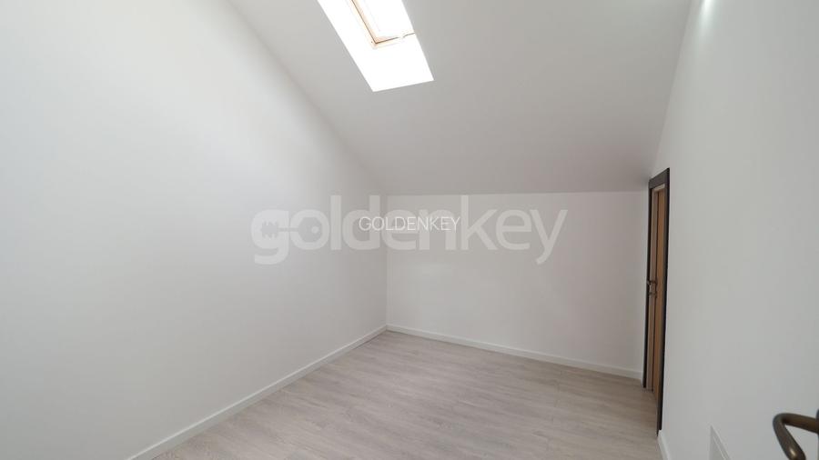 Vila insorita situata in complex langa Scolile Internationale - 29