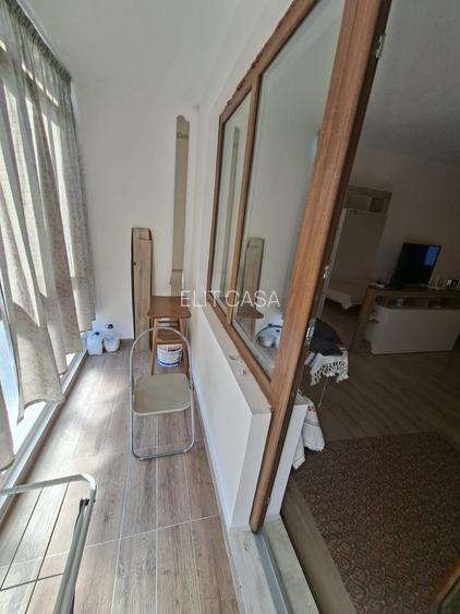 Apartament cu 3 camere decomandat, etaj 4/10, zona Alexandru cel Bun - 11