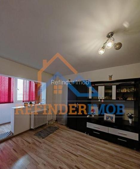 Apartament de 2 camere, zona Titan - Basarabia - 2