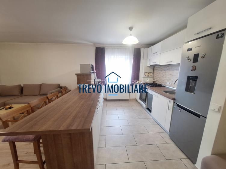 Apartament cu 3 camere, semidecomandat, 2 parcari, zona str. Mircea Eliade. - 2