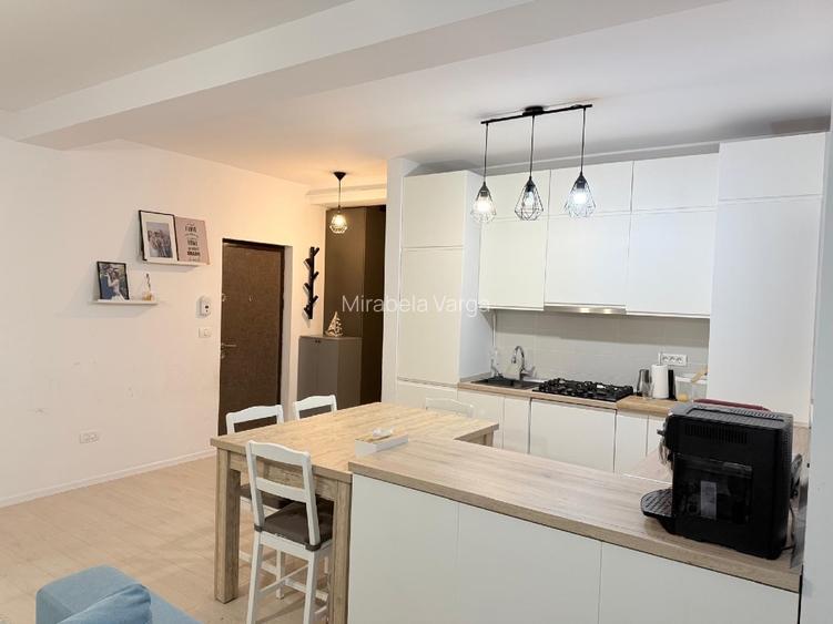 Proprietar, vand  apartment 2 camere Dumbravita - 4