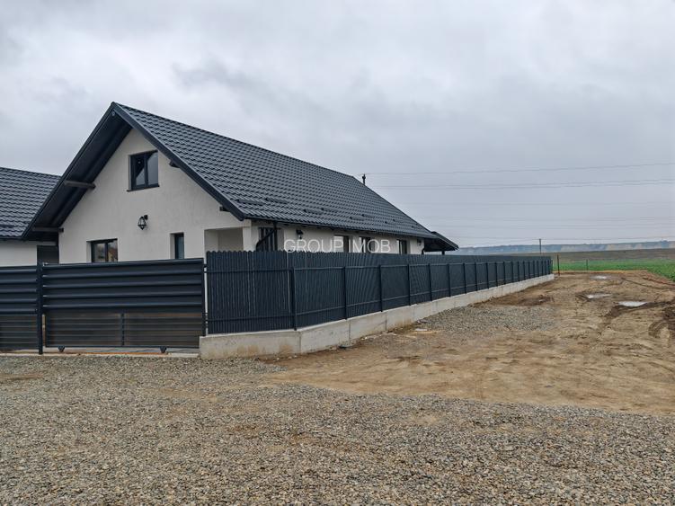 Case Moderne cu Design Elegant, in Lilieci - 43