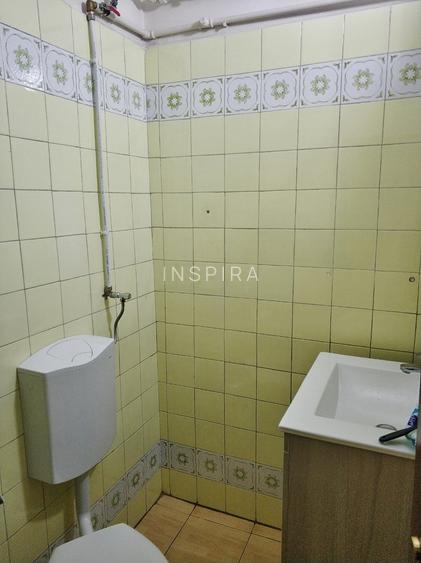 Km 4-5 - Casa renovata, situata in centrul cartierului - 13